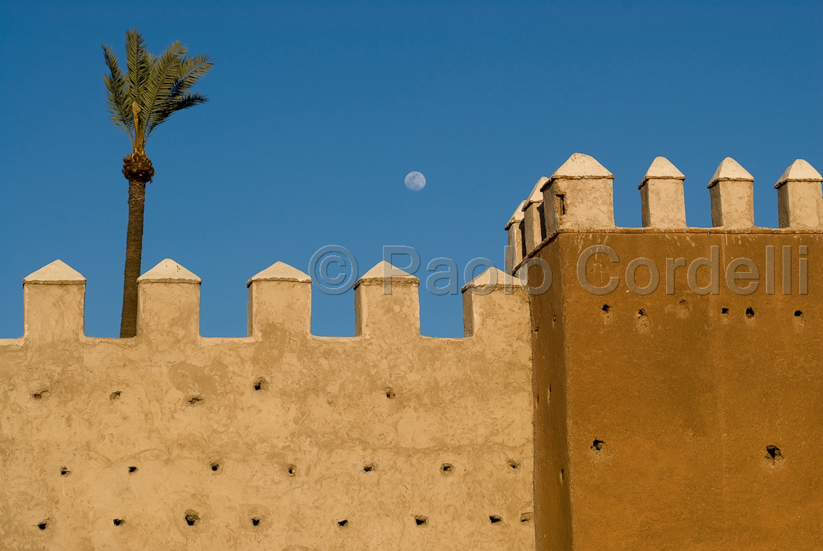 Defensive walls, Marrakech, Morocco
 (cod:Morocco 53)